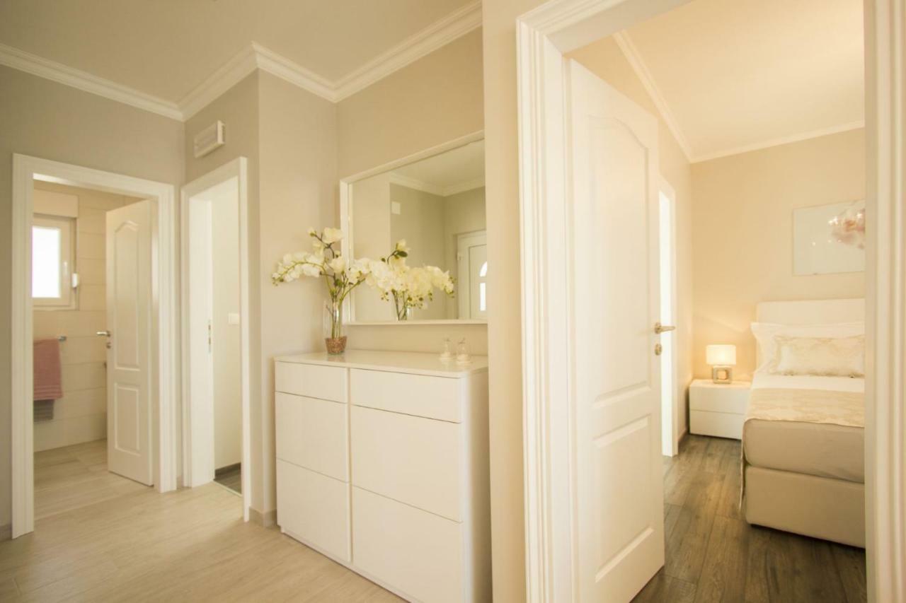 Paradise Lux Apartment โตรกีร์ ภายนอก รูปภาพ